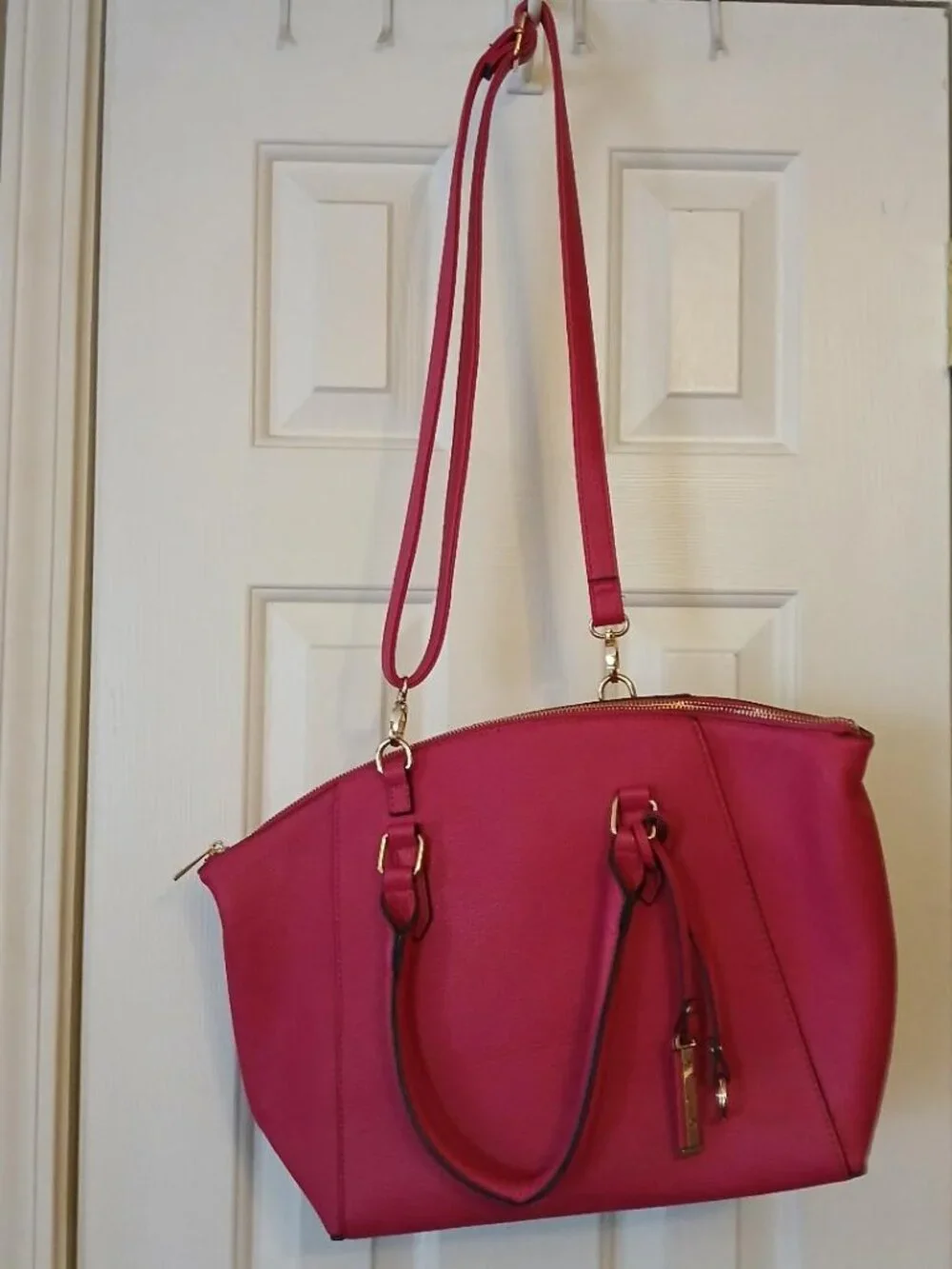 Stylish pink large purse/tote for possible ipad